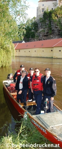 wai29repo-drach-orgas-rettungsboot-gestellt