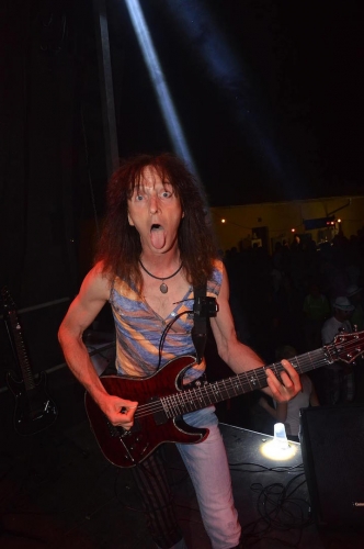 13640714 10210417506102093 1657763114456366139 o